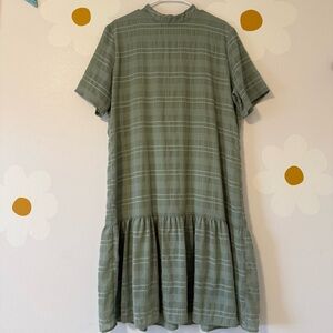 EUC Love Olive Co Green Plaid Mock Neck Short Sleeve Midi Dress